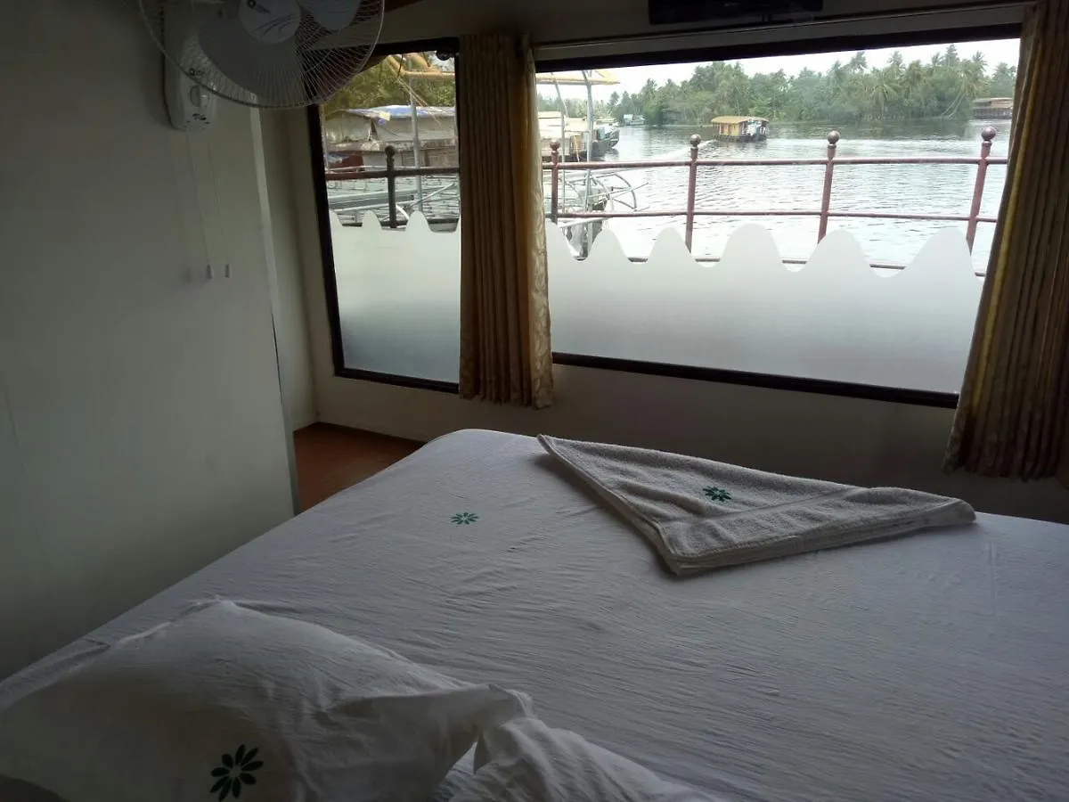 Coco Floatel Hotel Alappuzha