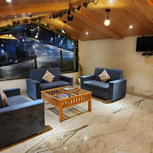 Hotel Golden Fern