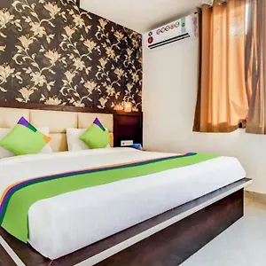 Guest house Blossom - Fully Ac